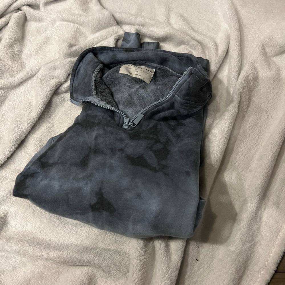 Crop sweatshirt 3/4 zip no hood